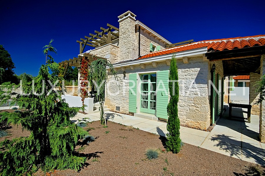 House with pool for rent, South Istria, Croatia Croatian Real Estate