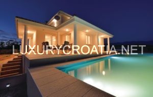 Seaview villa with pool for rent, Novalja, Pag