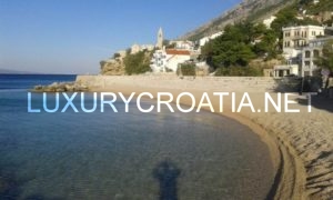 House with a sea view in Pisak, Omis, for sale