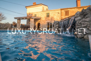 Traditional stone villa with a pool for rent, Krk Island