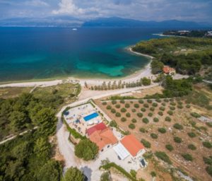 Waterfront villa with pool for rent, Brac  