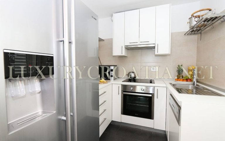 House with pool near the sea for rent, Orebic, Peljesac 19