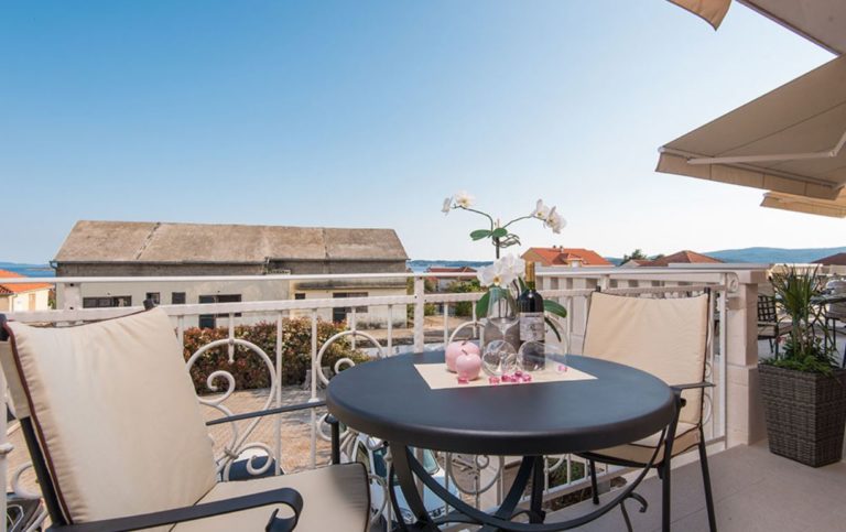 seaview apartments with pool for rent orebic peljesac (7)