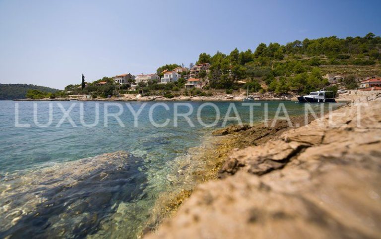 Sea view house for sale Island Korcula (31)