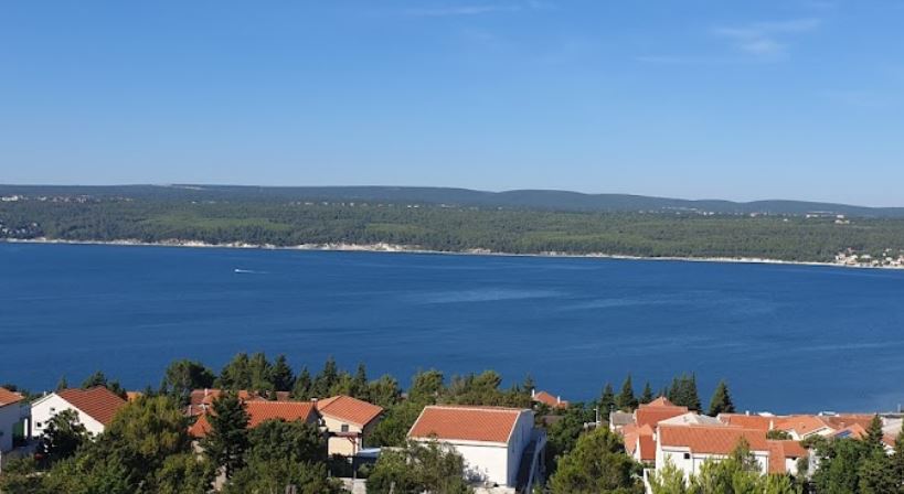 Magnificent seaside house for sale in the Karin Bay of Croatia