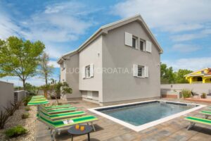 Croatia Zadar area seaside villa with pool