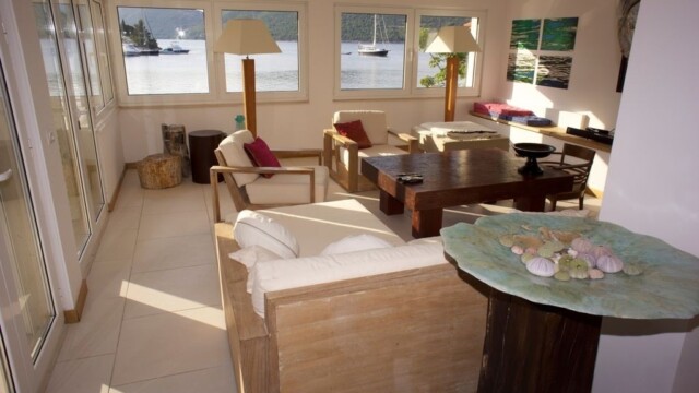 Seafront Villa for sale with a Pier Ston Peljesac