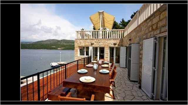 Seafront Villa for sale with a Pier Ston Peljesac