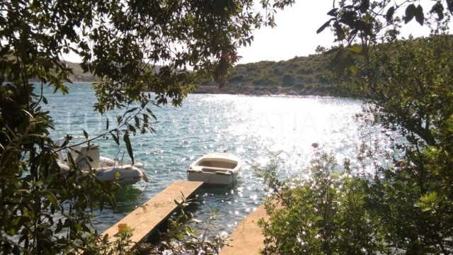 Beachfront house for sale Primosten Sibenik area Croatia