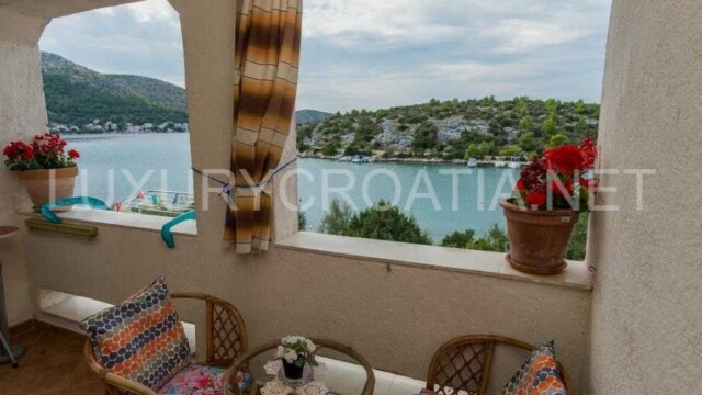 Beachfront house for sale Primosten Sibenik area Croatia