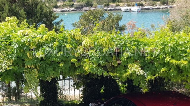 Beachfront house for sale Primosten Sibenik area Croatia