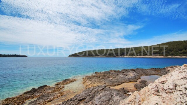 Frontline villa for sale directly on the beach island Korcula