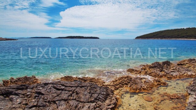 Frontline villa for sale directly on the beach island Korcula