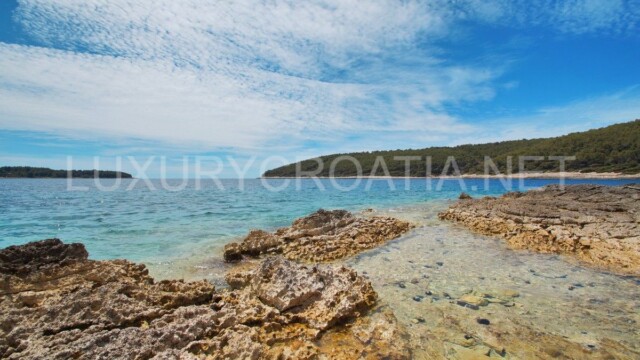 Frontline villa for sale directly on the beach island Korcula