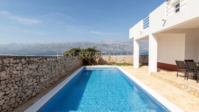 Seafront house with pool for sale Zadar area Croatia