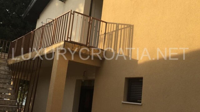 Beach front house for sale Novigrad area Zadar Croatia