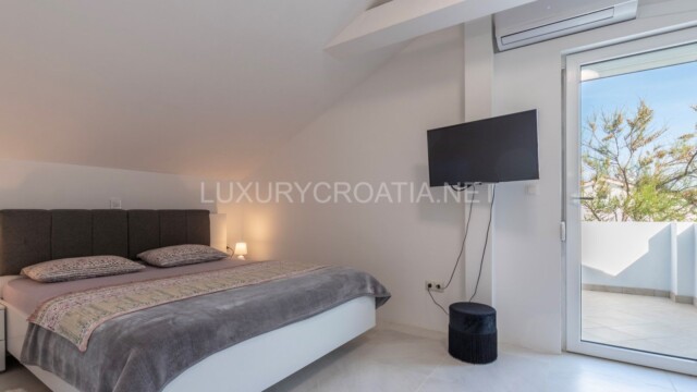 Buy Seafront Pool House in Croatia Zadar Area