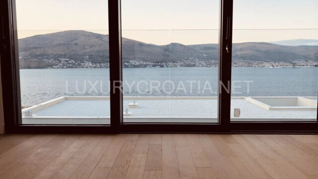 Buy villa in Croatia on the sea