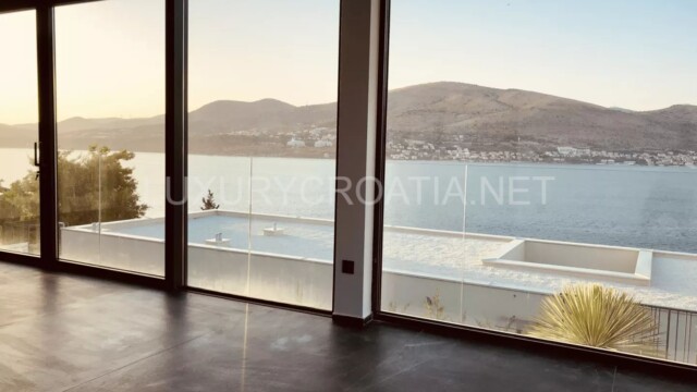 Buy villa in Croatia on the sea