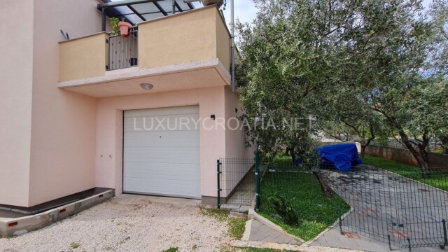 Town house with 4 apartments for sale Zadar Croatia