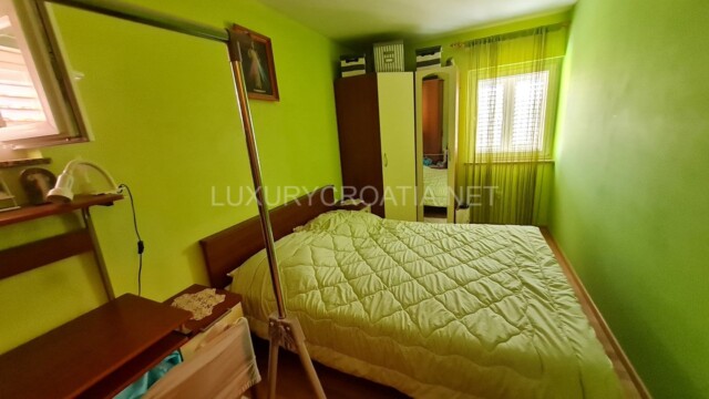 Town house with 4 apartments for sale Zadar Croatia