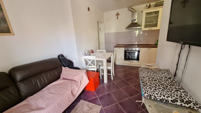 Town house with 4 apartments for sale Zadar Croatia