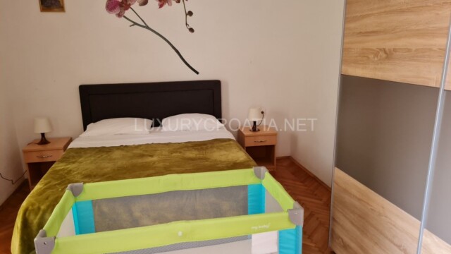 Town house with 4 apartments for sale Zadar Croatia