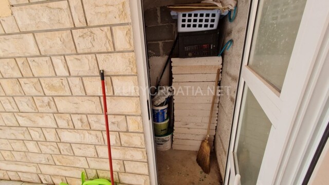 Town house with 4 apartments for sale Zadar Croatia