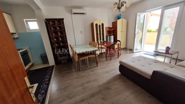 Town house with 4 apartments for sale Zadar Croatia