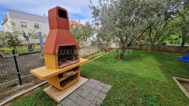 Town house with 4 apartments for sale Zadar Croatia
