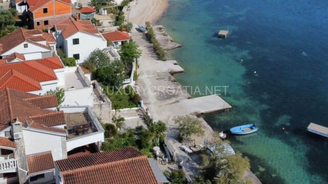 Large waterfront house with four apartments for sale in Croatia Trogir Riviera