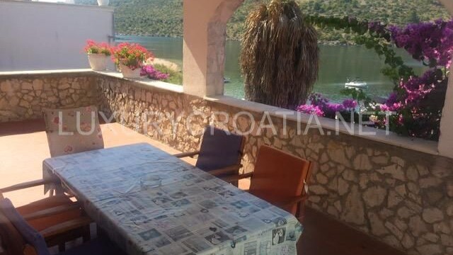 Large waterfront house with four apartments for sale in Croatia Trogir Riviera