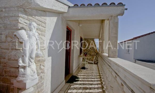 Large waterfront house with four apartments for sale in Croatia Trogir Riviera