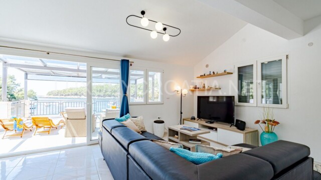 Beachfront villa with a pool for sale in Croatia Korcula island