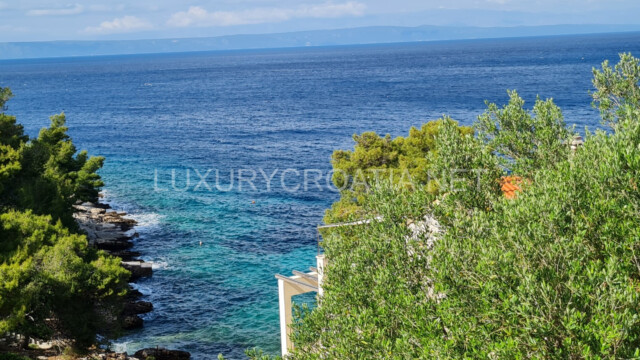 Seafront house for sale in Korcula Croatia